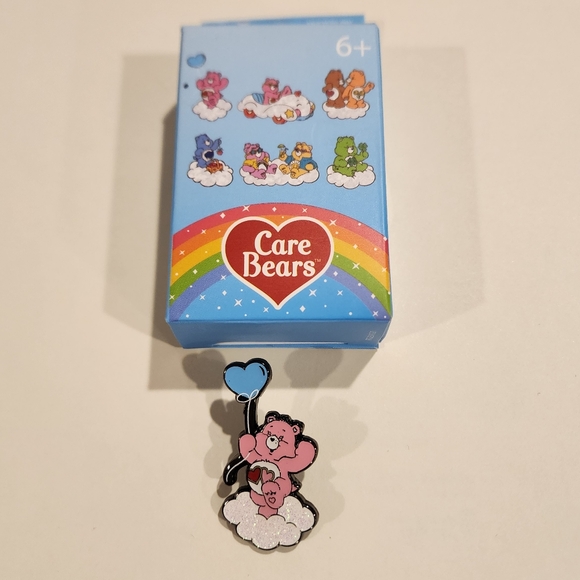 Loungefly Care Bears Glitter Clouds Pin Blind Box Heart Balloon NEW Opened - Picture 4 of 13